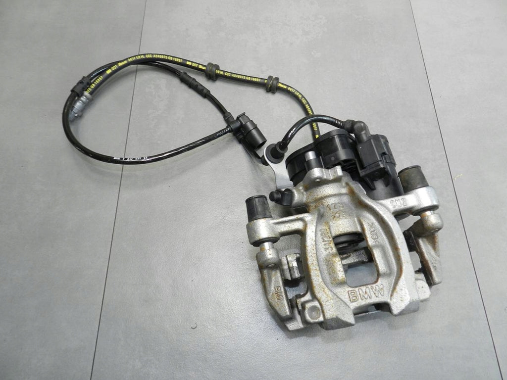 BMW X1 F48 CLAMP LEFT REAR 6880379