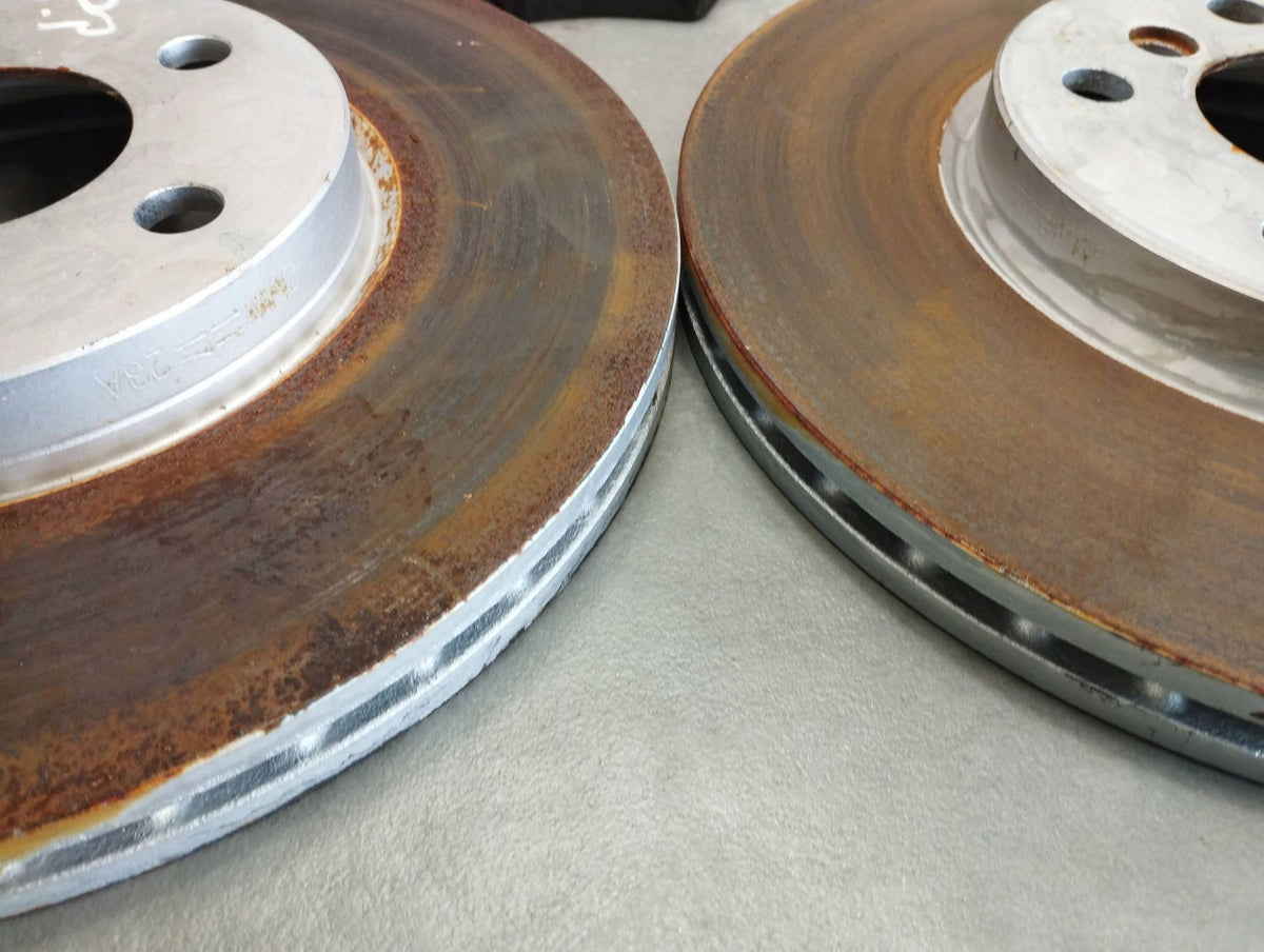 BMW X1 F48 DISCS BRAKE PADS FRONT 6799351 307X24