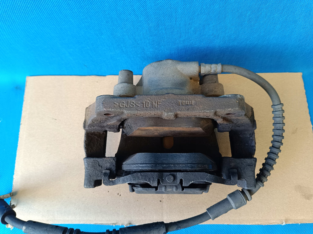 BMW X5 F15 2014 R XDRIVE 30 D 190KW BRAKE CALIPER RIGHT FRONT 7847228