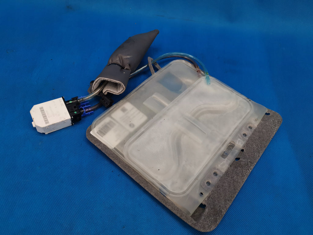 BMW X5 F15 2014 R XDRIVE 30 D 190KW SEAT CUSHION WITH PUMP 7313641