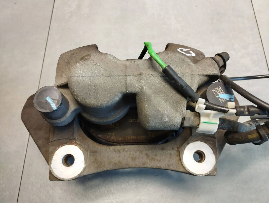 BMW X5 F15 4.4 V8 CLAMP LEFT FRONT 42/36/365