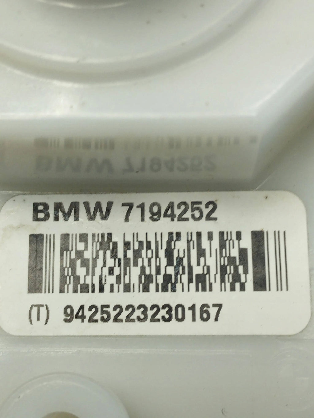 BMW X5 F15 4.4 V8 FUEL PUMP sensor 7194252