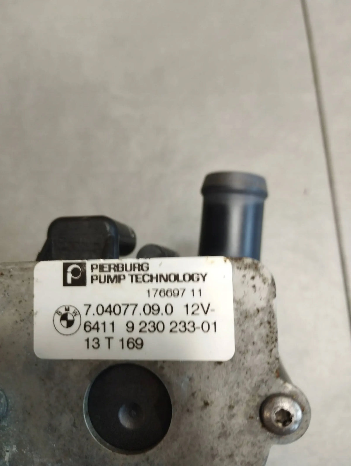BMW X5 F15 ADDITIONAL WATER PUMP 9230232