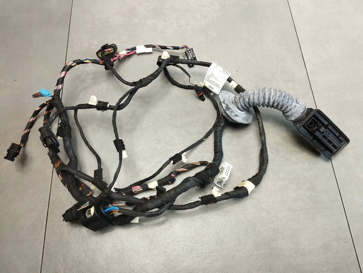 BMW X5 F15 DOOR HARNESS RIGHT FRONT 9323452