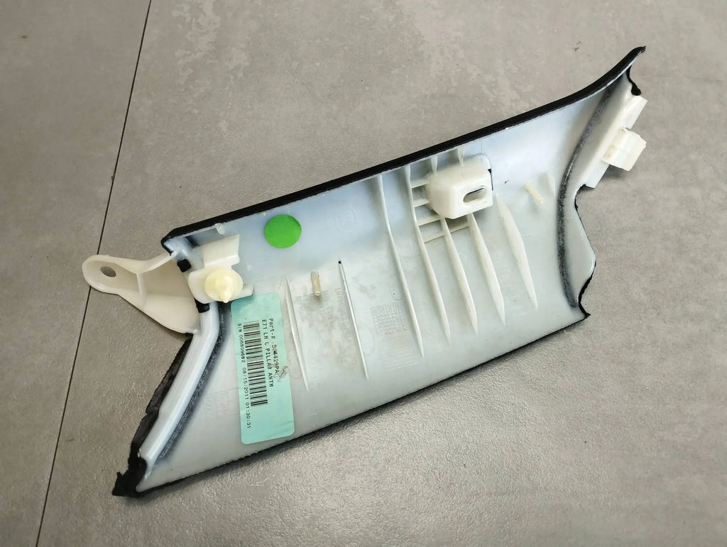 BMW X6 E71 POST COVER LEFT 6979849