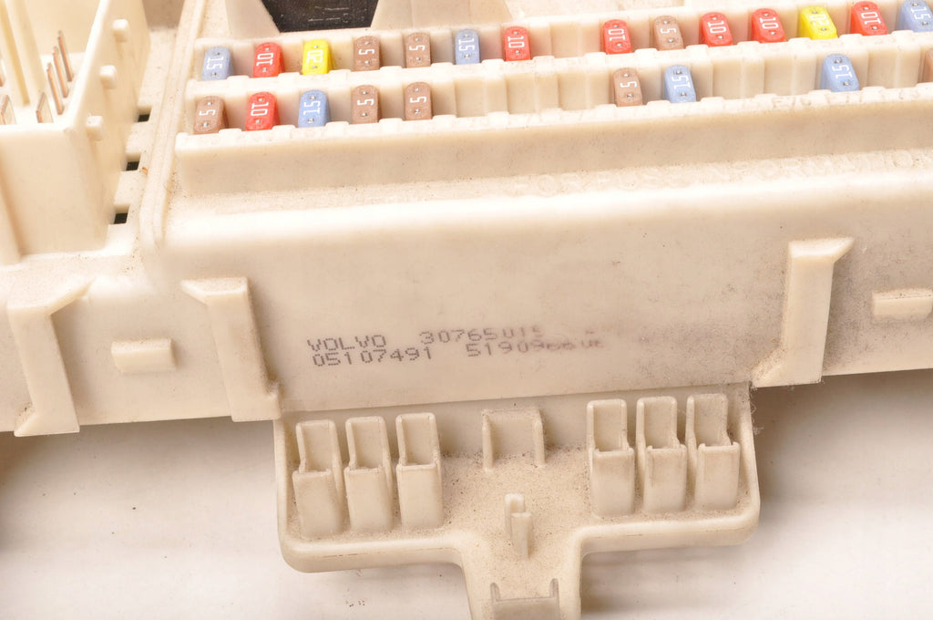 BOX MODULE BSI VOLVO S40 II V50 C30 C70 KEY 30765015