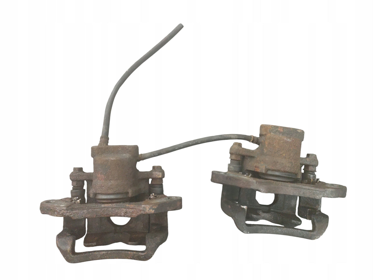 BRAKE CALIPER LEFT FRONT UPPER LOWER SET MITSUBISHI FUSO CANTERA VII