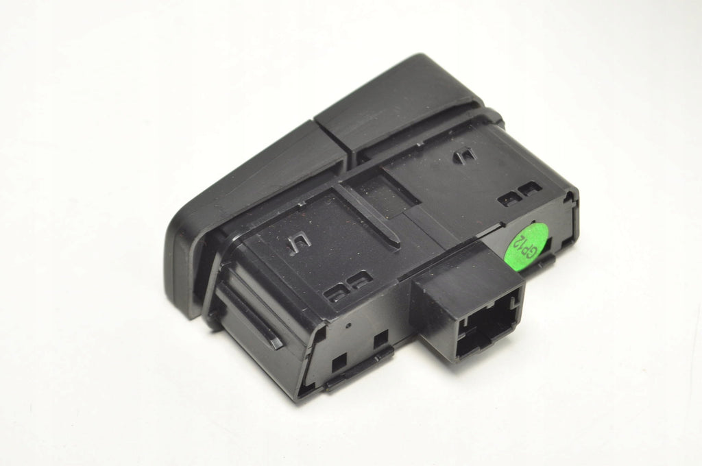 BUTTON DOOR LOCK SWITCH MG 3 III 13359715 2025