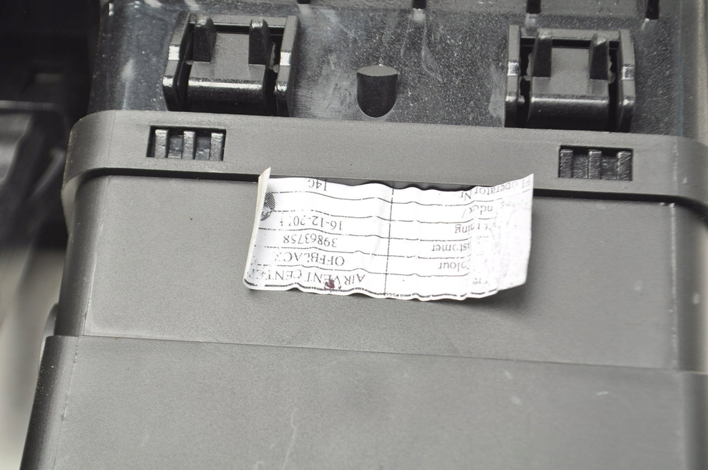 CENTRAL AIR VENT GRILLE VOLVO S40 II V50 39863758