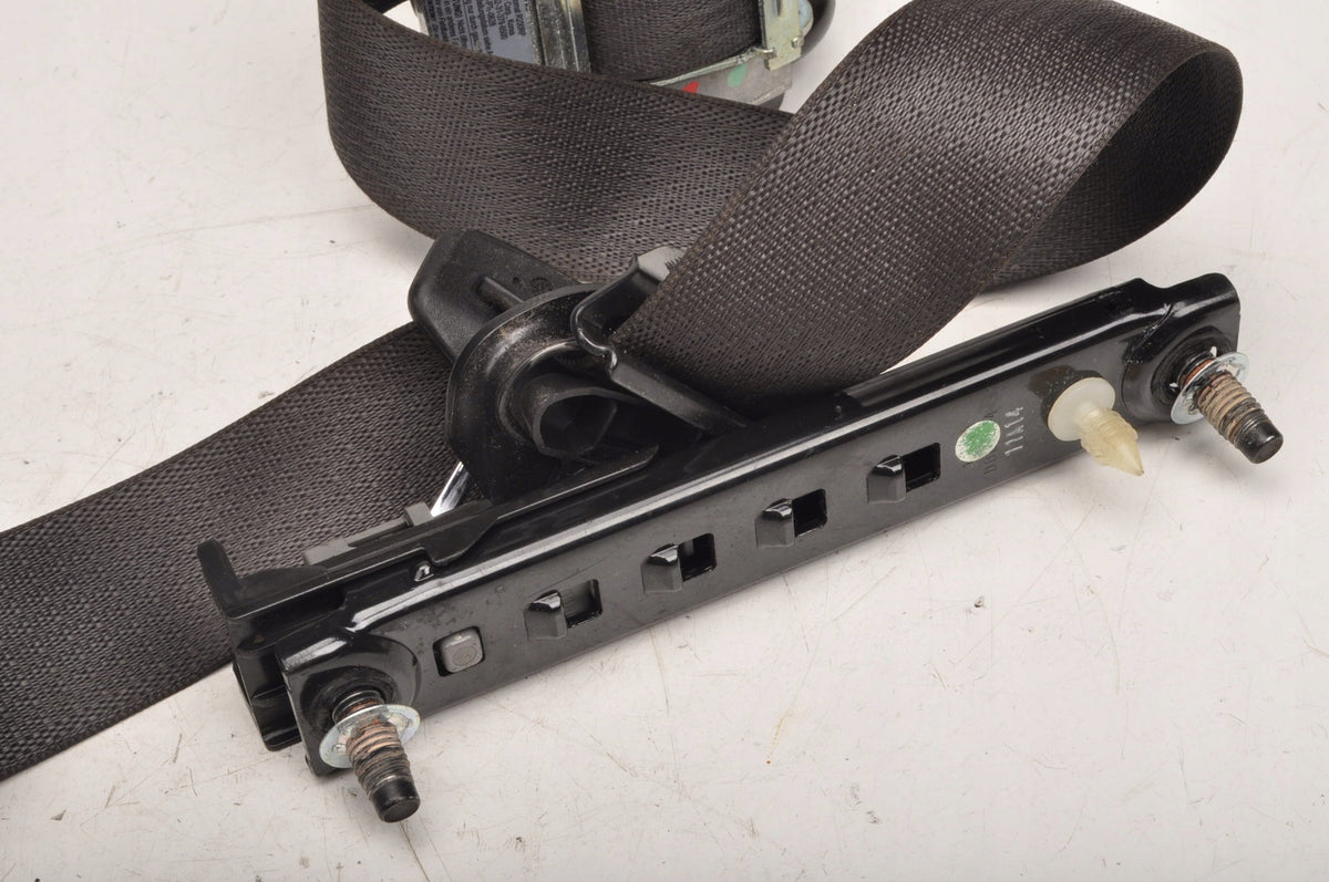 CHEVROLET CRUZE AND SEAT BELT LEFT FRONT 13297089