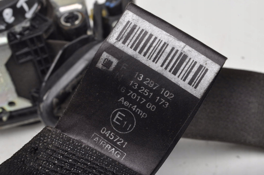 CHEVROLET CRUZE AND SEAT BELT RIGHT FRONT 13297102