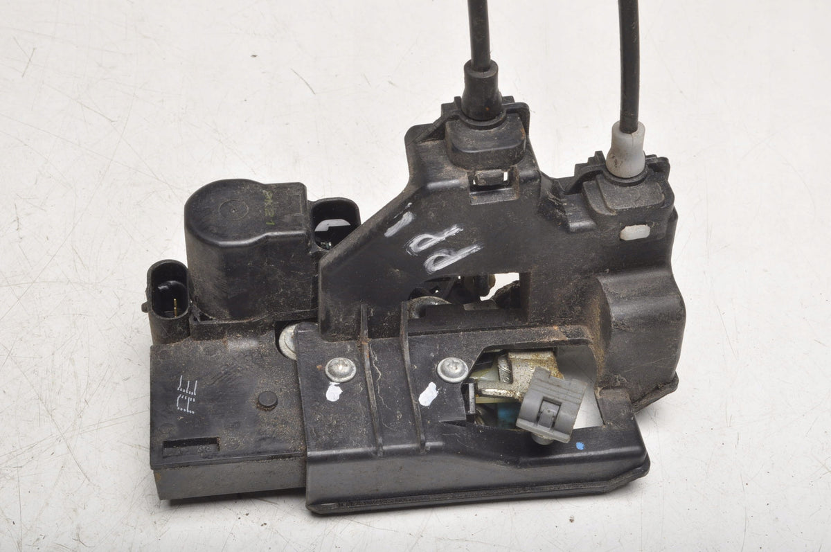 CHEVROLET EPIC DOOR LOCK RIGHT FRONT 2 PINS EUROPE LIFT