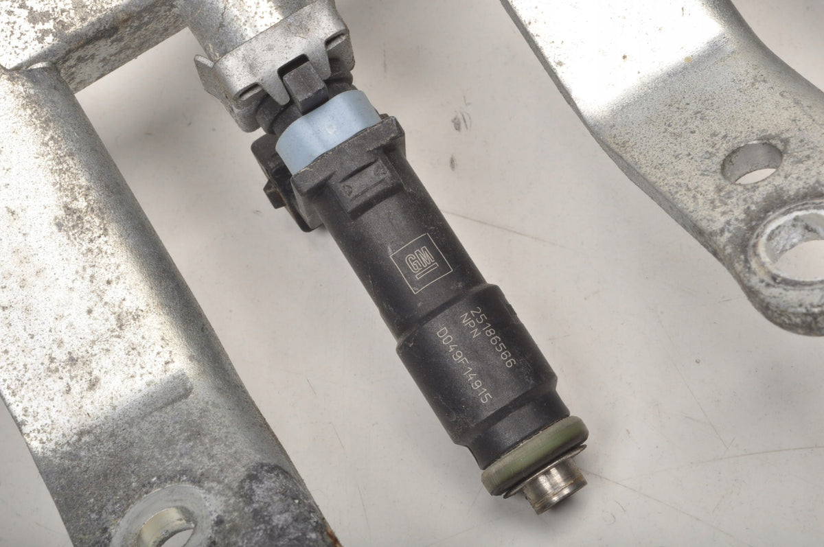 CHEVROLET SPARK M300 1.0 16V 68KM INJECTION RAIL 25186566