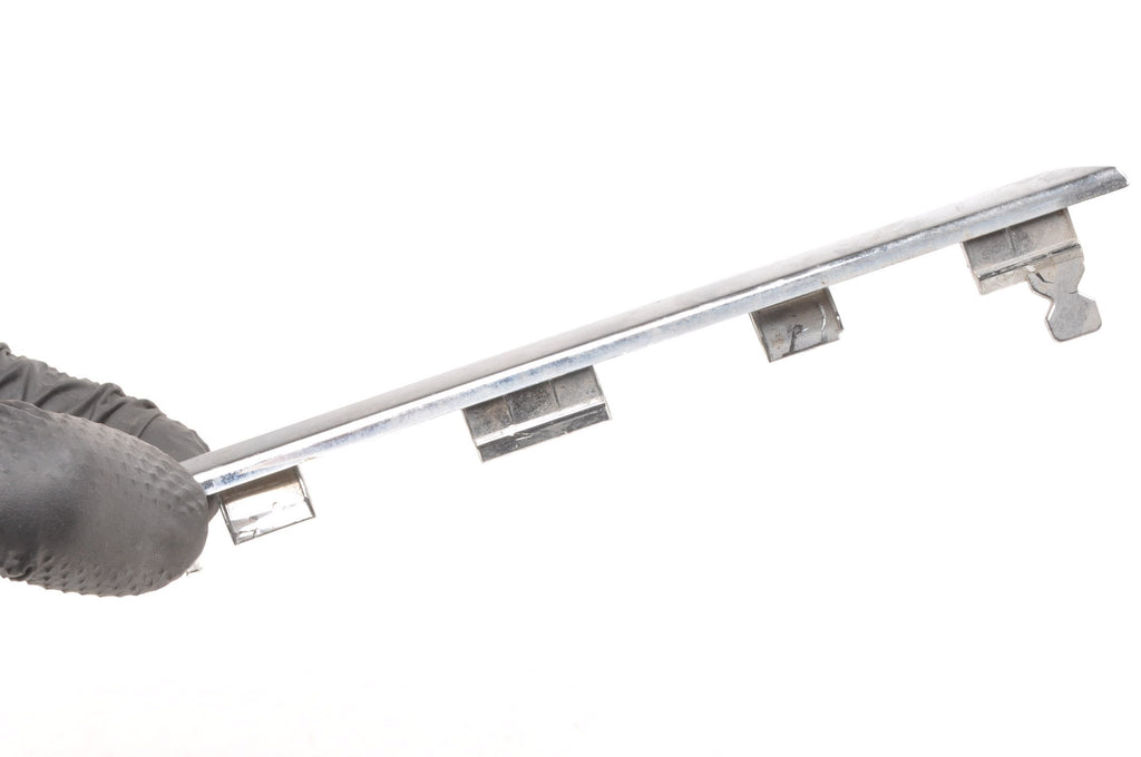 CHROME STRIP DECORATIVE GRILL DUMMY VOLVO S60 III V60 31479297