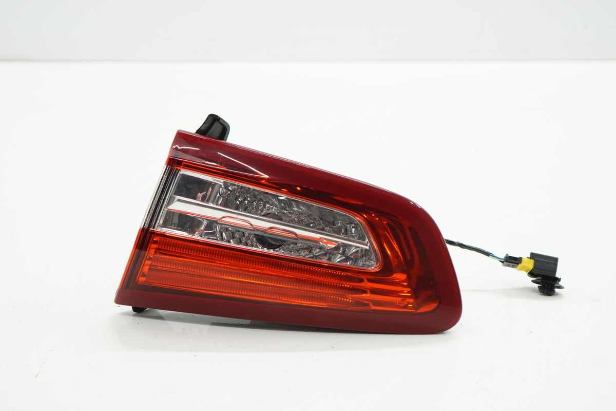 CITROEN DS5 12R LAMP RIGHT REAR FLAP 9803167980