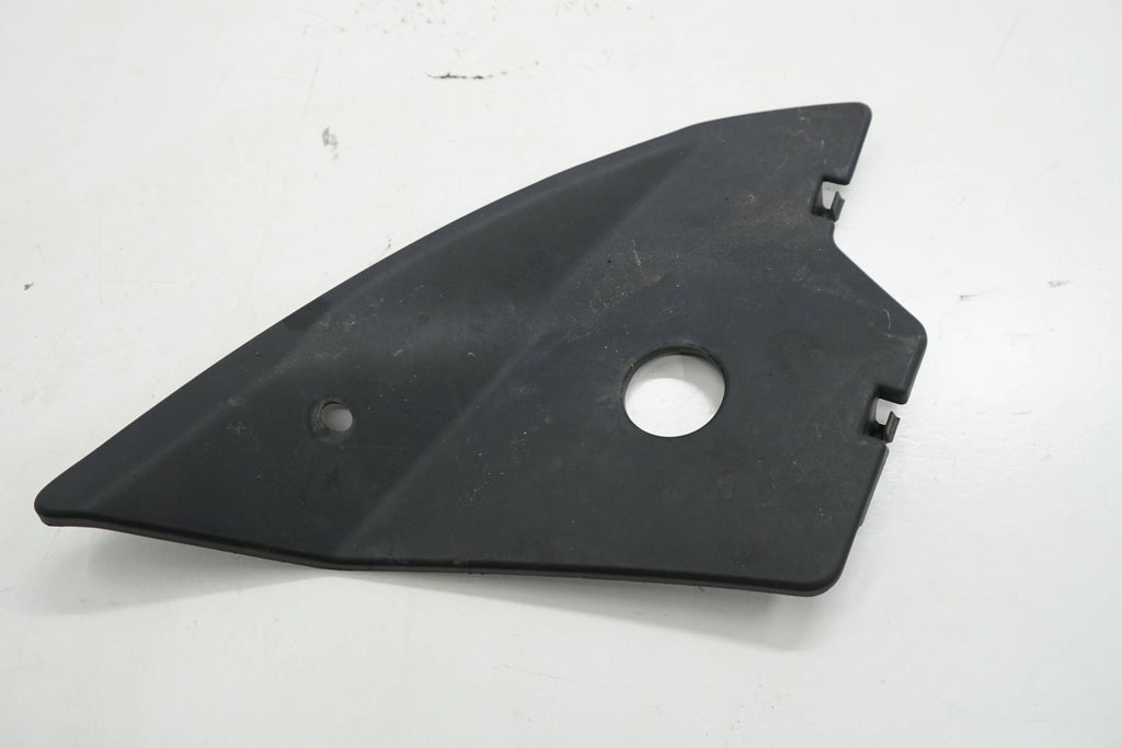 CITROEN DS5 13R LAMP GRILLE COVER LEFT 9800525877