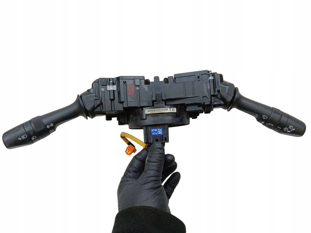 COMBINED SWITCH HANDLEBAR STRAP TOYOTA AURIS II E18 89245-02060
