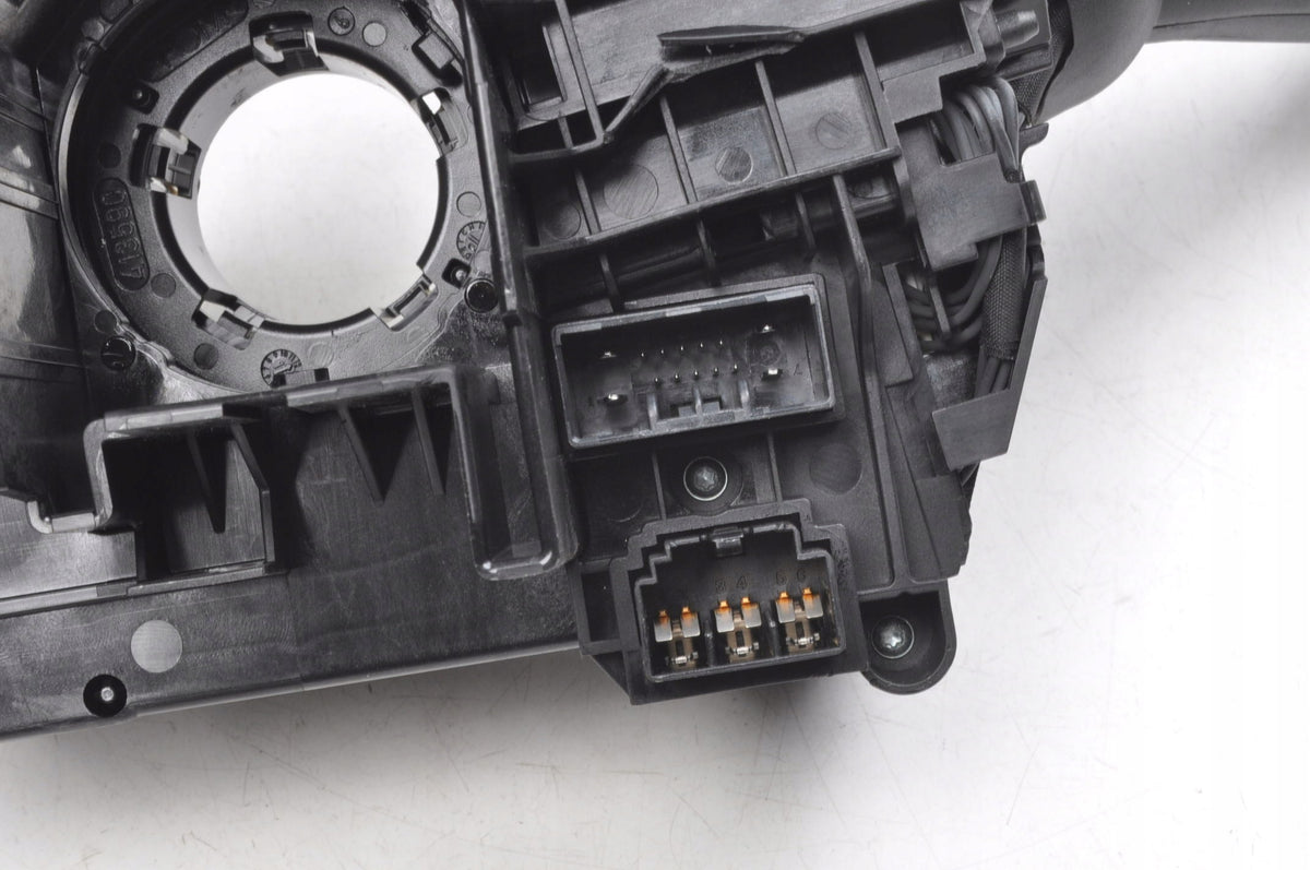 COMBINED SWITCH VOLVO S60 III S90 31481447