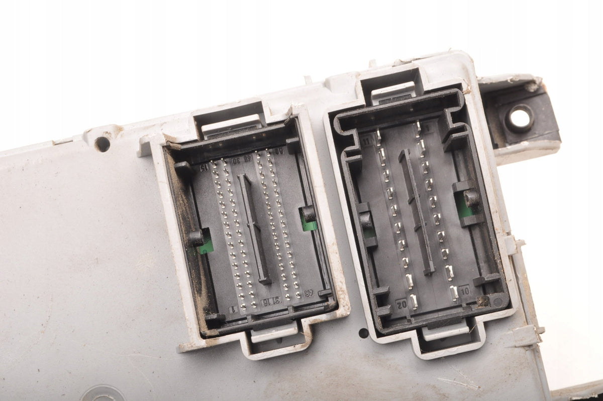 COMBO FUSE BOX D FIAT DOBLO II 00519217570
