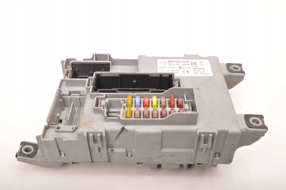 COMBO FUSE BOX D FIAT DOBLO II 00519217570