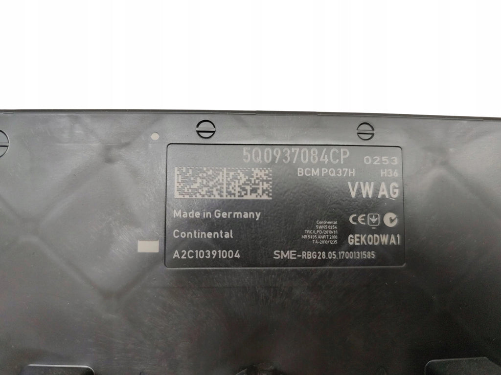 COMFORT CONTROLLER MODULE BCM SKODA SUPERB III VW TIGUAN II 5Q0937084CP