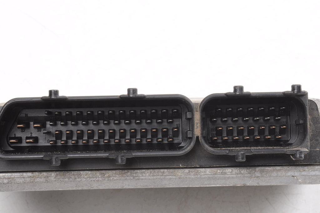 COMPUTER ENGINE CONTROLLER AUDI A3 8L 1.8 20V 125KM 06A906018BM