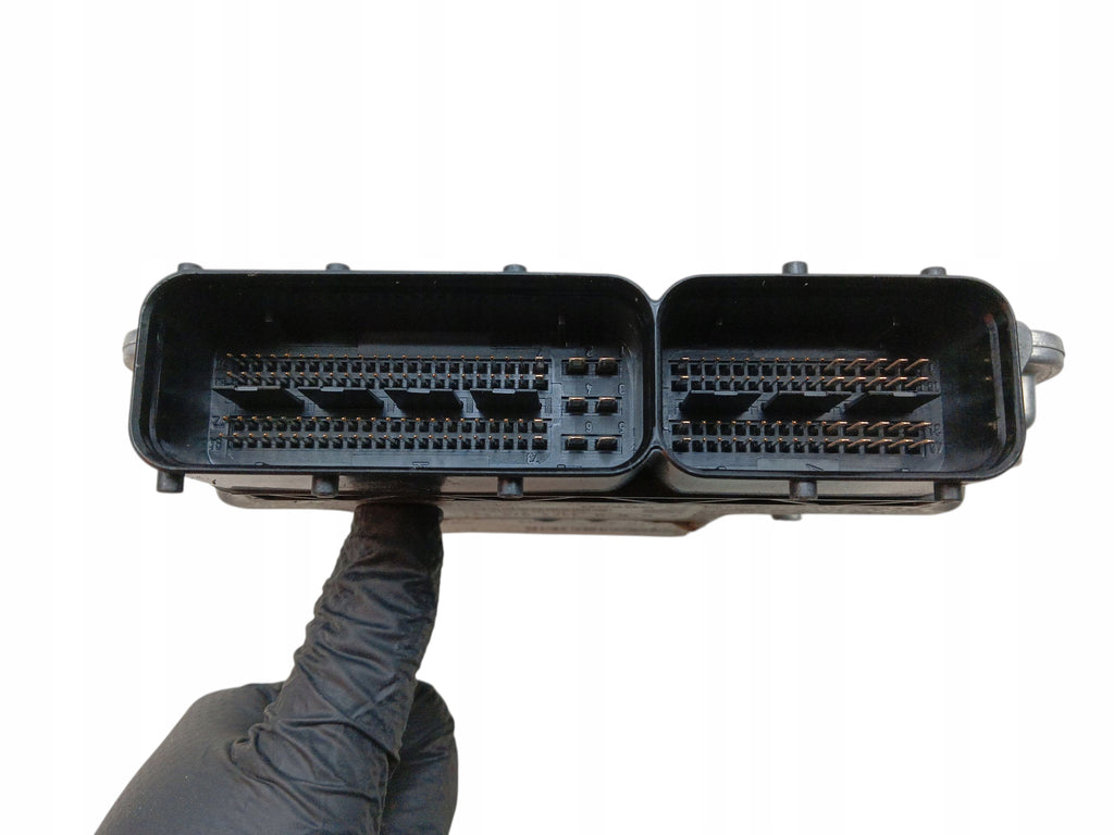 COMPUTER ENGINE CONTROLLER AUDI A6 C6 2.7 V6 TDI 190KM 4F7910401 0281014724