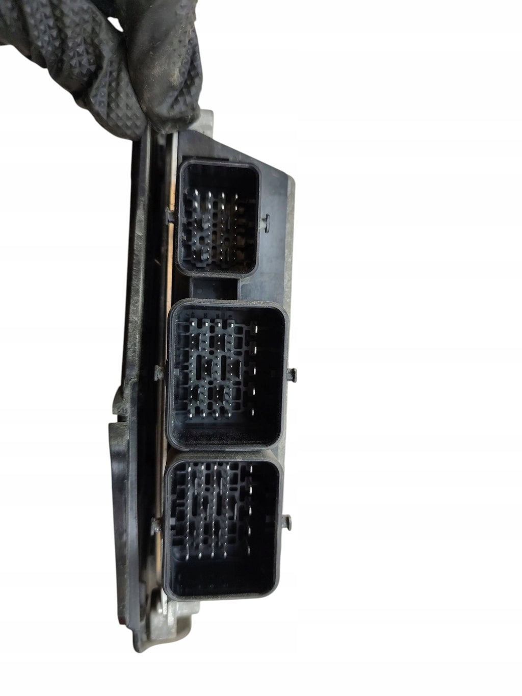 COMPUTER ENGINE CONTROLLER PEUGEOT 208 AND 1.2 VTI 9811545080 9800913080