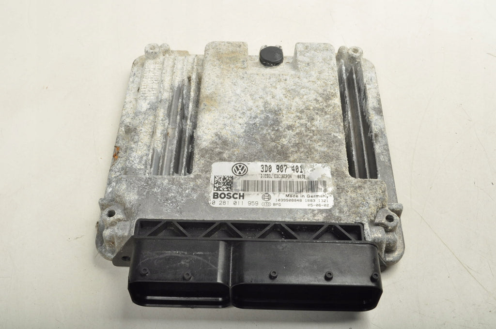 COMPUTER ENGINE CONTROLLER VOLKSWAGEN PHAETON 3.0 V6 TDI 3D0907401