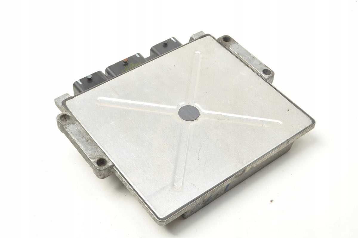 COMPUTER ENGINE CONTROLLER VOLVO C30 S40 II V50 C70 2.0 16V 145KM 30788961