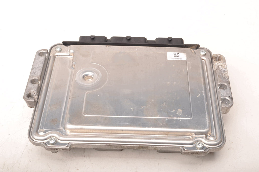 COMPUTER ENGINE CONTROLLER VOLVO C30 S40 V50 C70 1.6 D 109KM 31211076