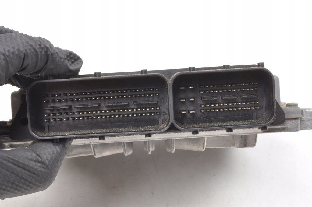 COMPUTER ENGINE CONTROLLER VOLVO S60 AND V70 II XC90 AND 2.4 D5 163KM 31272463