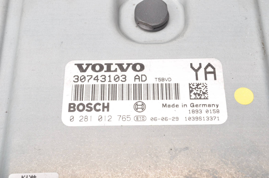 COMPUTER ENGINE CONTROLLER VOLVO S80 II 2.4 D5 185KM 30743103