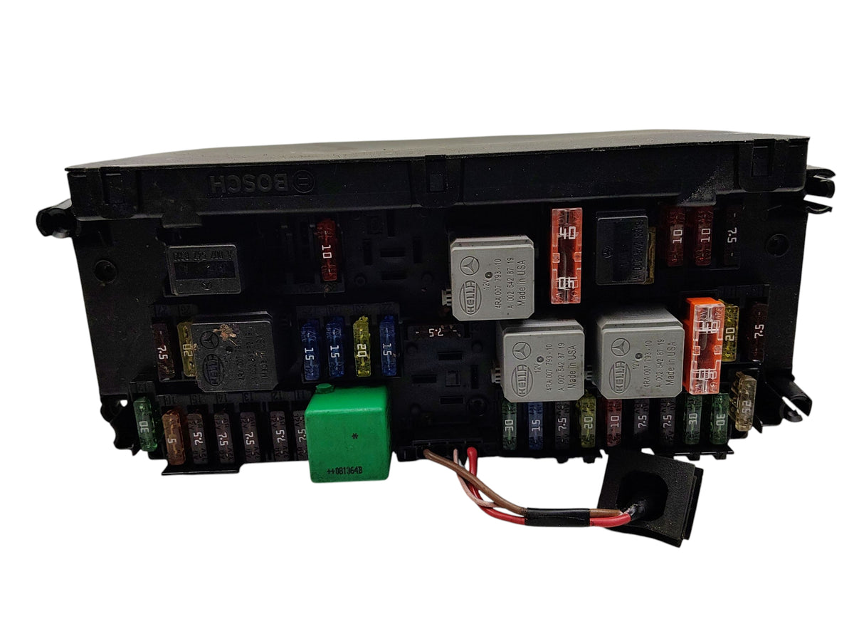 CONTROLLER MODULE FUSE BOX MERCEDES C W204 A2045450269