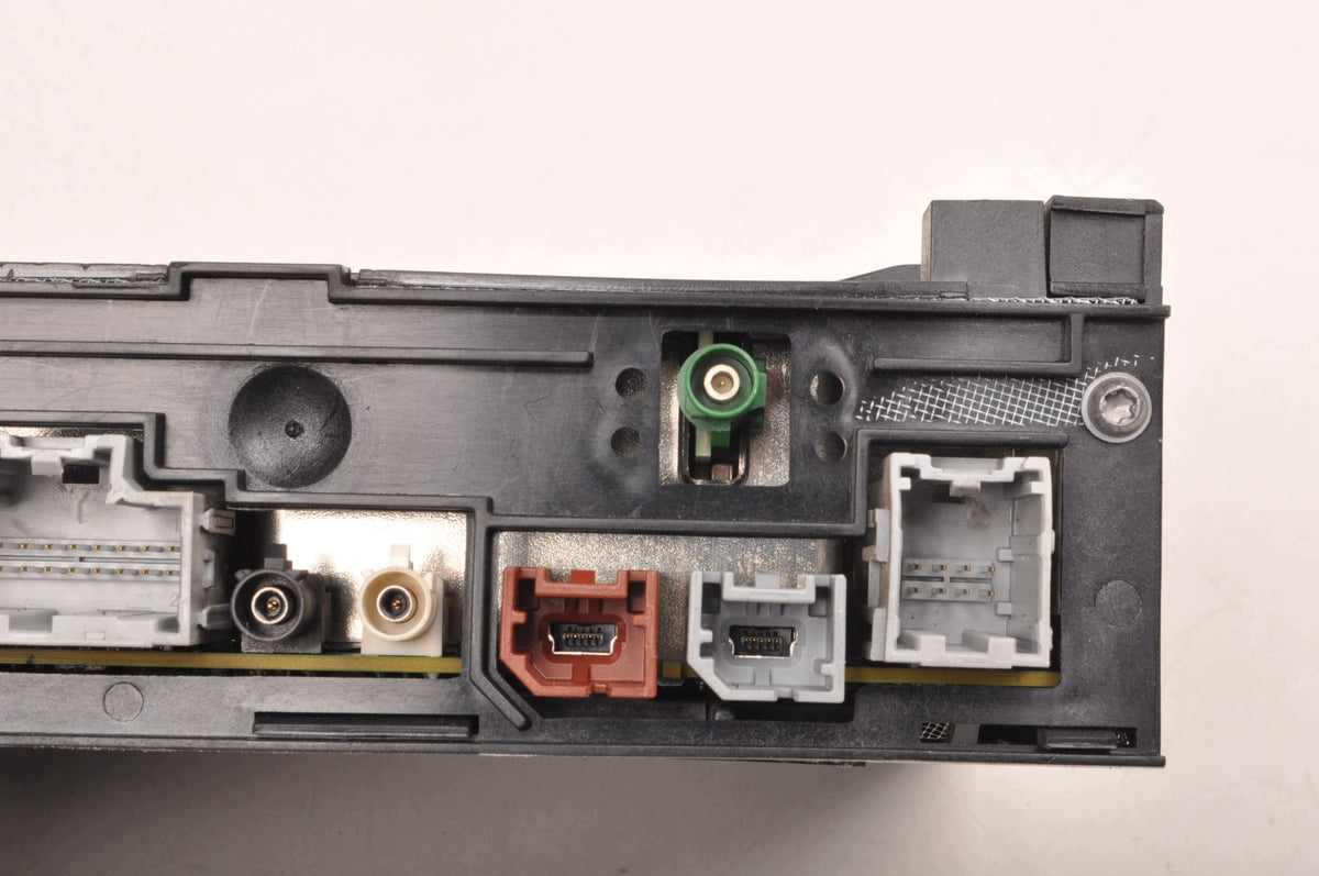 CONTROLLER NAVIGATION MODULE OPEL INSIGNIA A 23469025 SILVERBOX