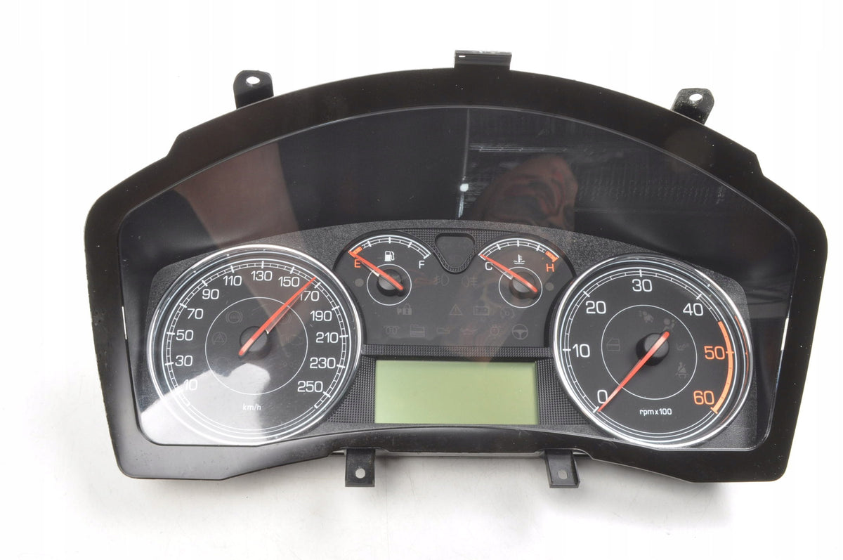 COUNTER CLOCKS FIAT CROMA II 2.4 D Multijet 51849753 EUROPE LIFT