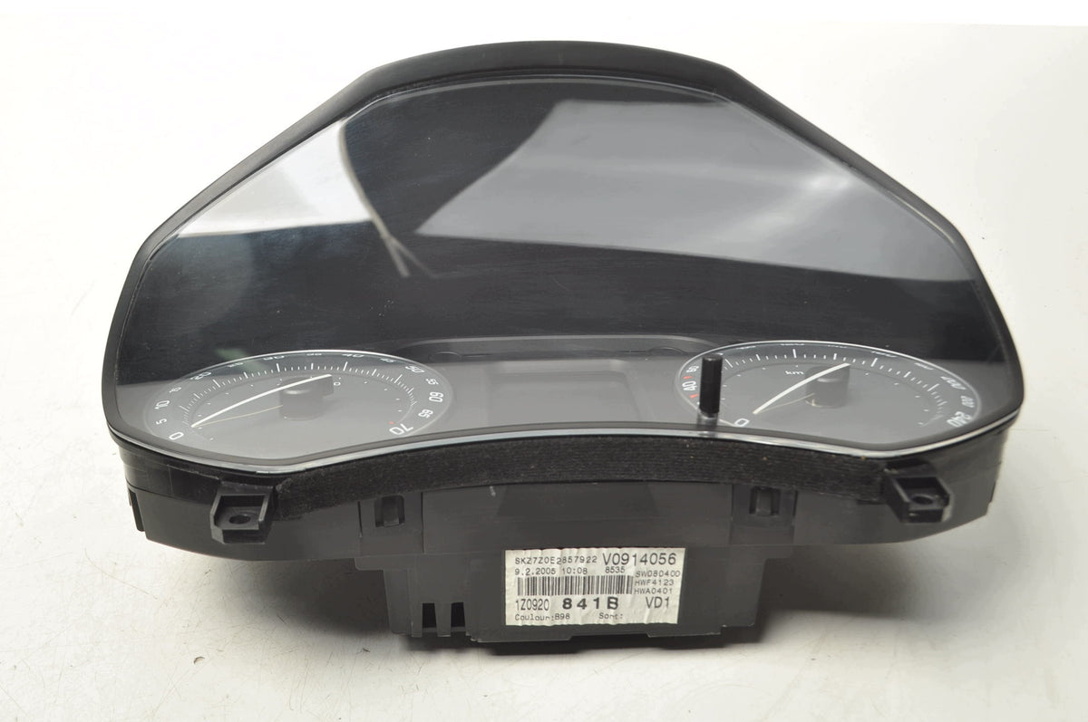 COUNTER CLOCKS SKODA OCTAVIA II 2.0 FSI 150 KM 1Z0920841B EUROPE
