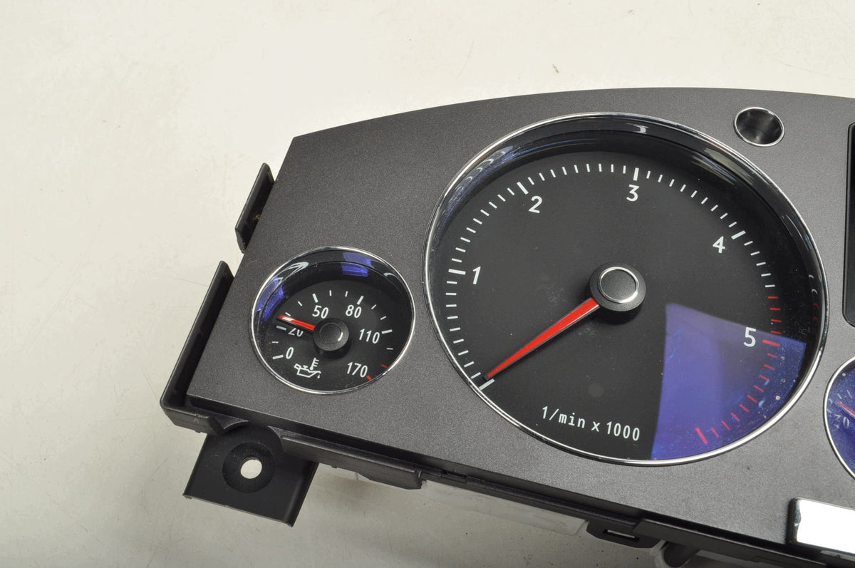 COUNTER CLOCKS VOLKSWAGEN PHAETON 3.0 V6 TDI 3D0920981N UK