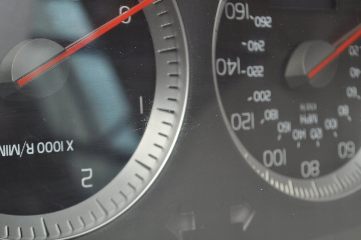 COUNTER CLOCKS VOLVO XC90 2.4 D5 31296343 UK LIFT
