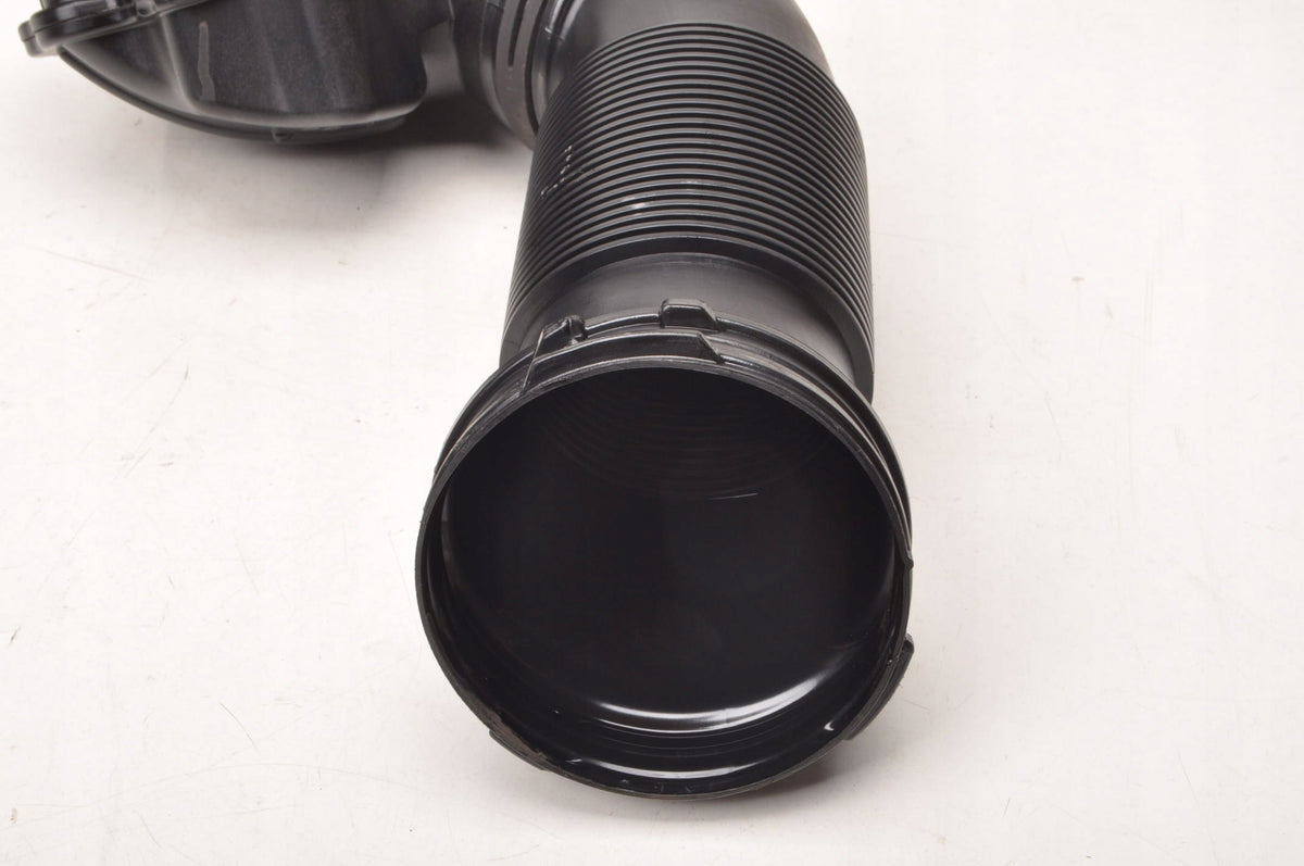 CUPRA FORMENTOR 1.5 TSI AIR INTAKE PIPE 23R 05E129654K 5Q0129684D