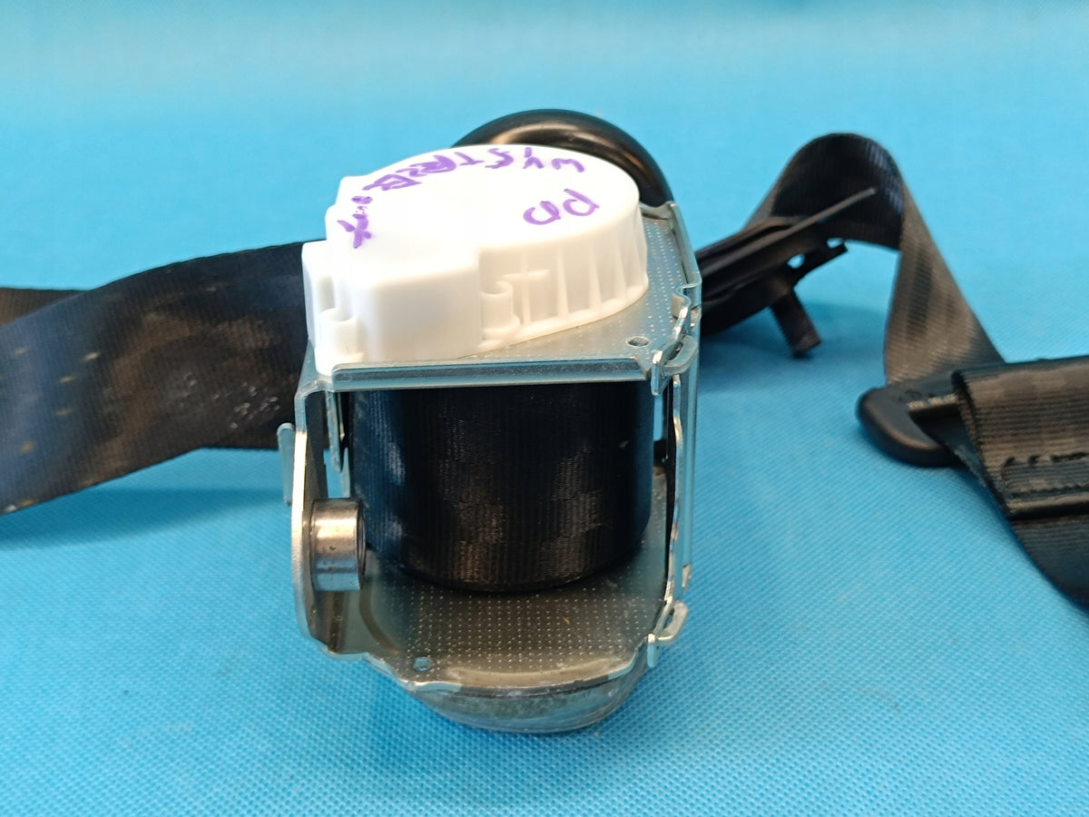 CUPRA LEON COMBI 2,0 TFSI 2023 R SEAT BELT RIGHT FRONT 5FA857706