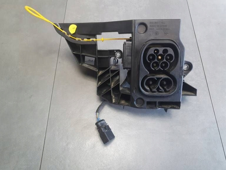 Cupra Formentor Electric Vehicle Charging Socket 1N3915563A