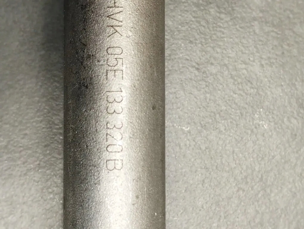 Cupra Formentor INJECTION RAIL 05E133320B