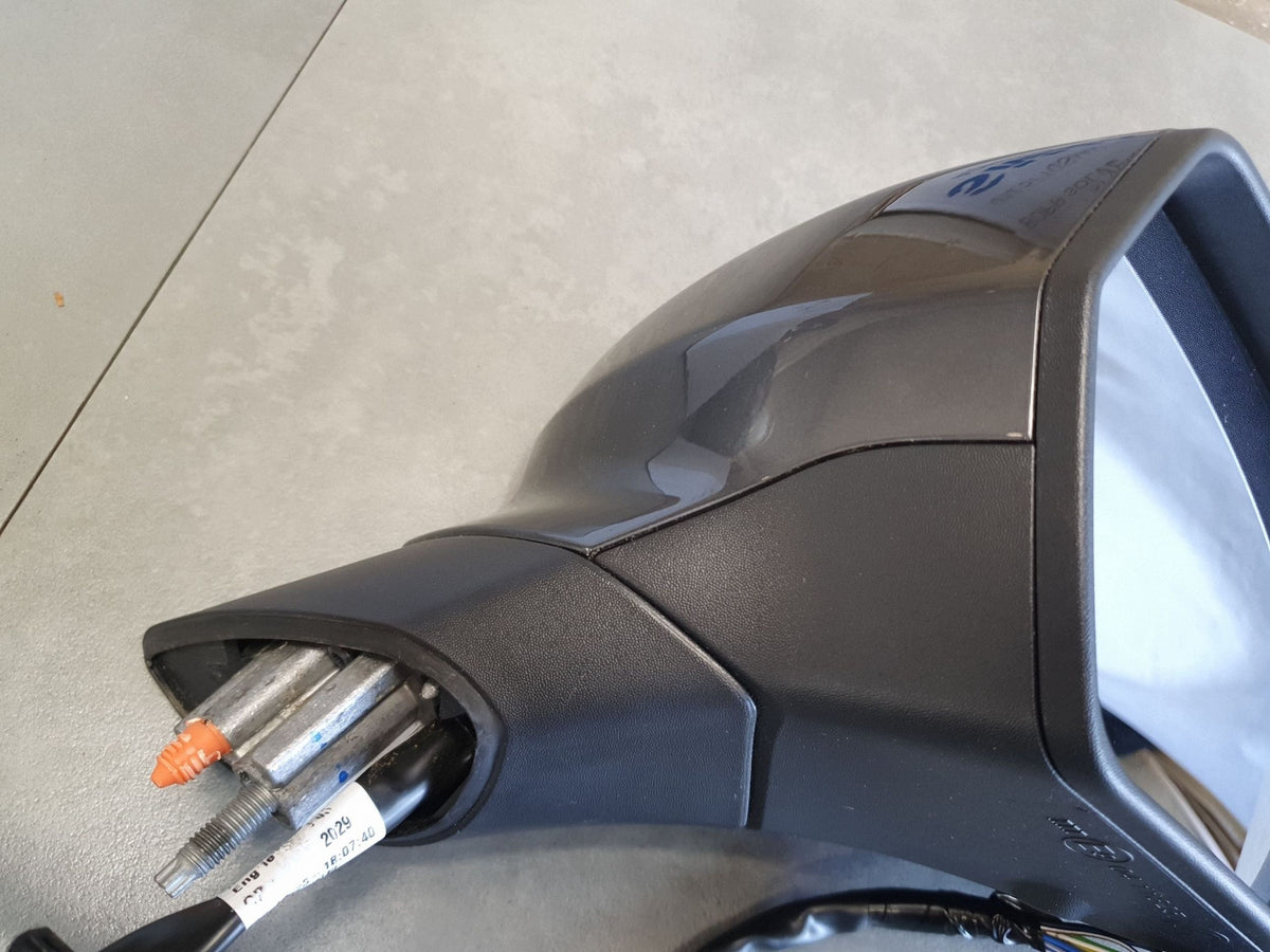 Cupra Leon IV Right Electric Side Mirror 5FB857508AF 13pin
