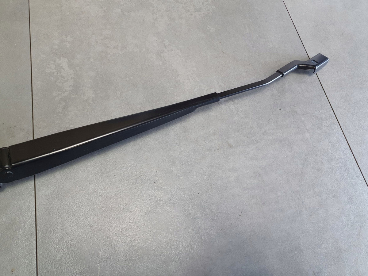Cupra Leon IV Windshield wiper arm left 5FB955409A