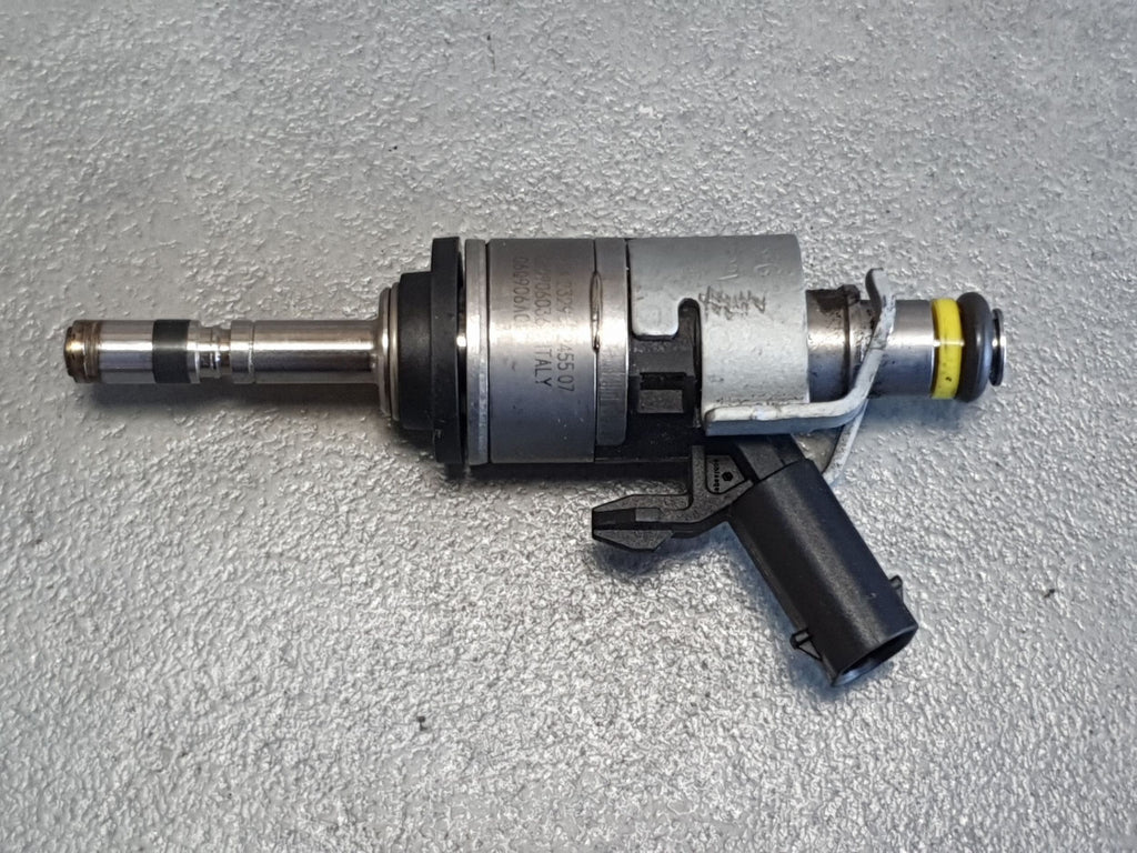 Cupra Leon Injector Fuel Injection 06Q906036A