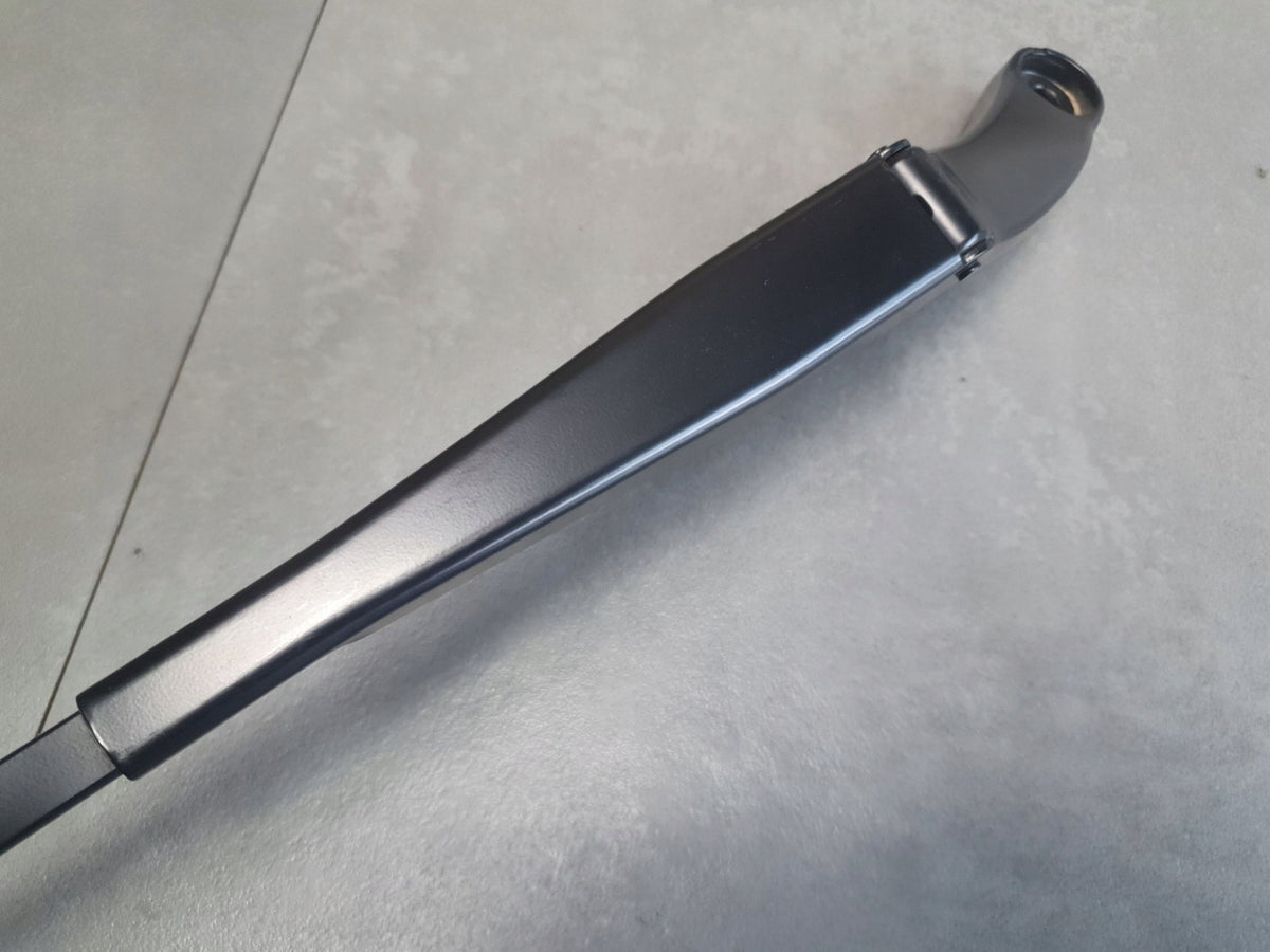 Cupra Terramar Windshield wiper arm left 83H955407