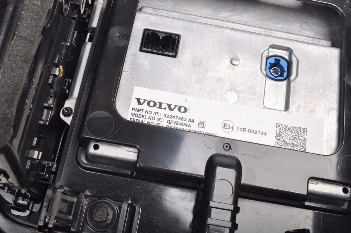 DISPLAY NAVIGATION SCREEN VOLVO XC40 II 32247465