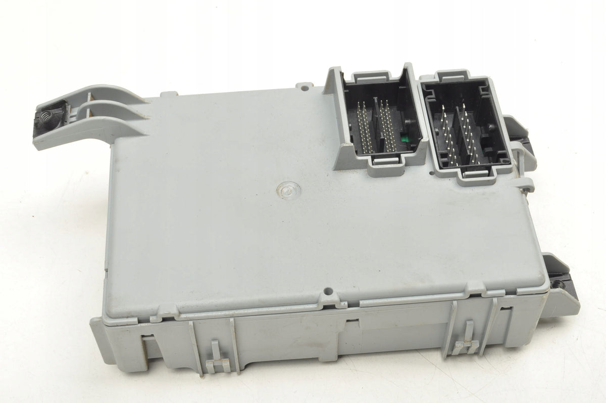 DOBLO D OPEL COMBO D 1.3 CDTI FUSE BOX 00519383520