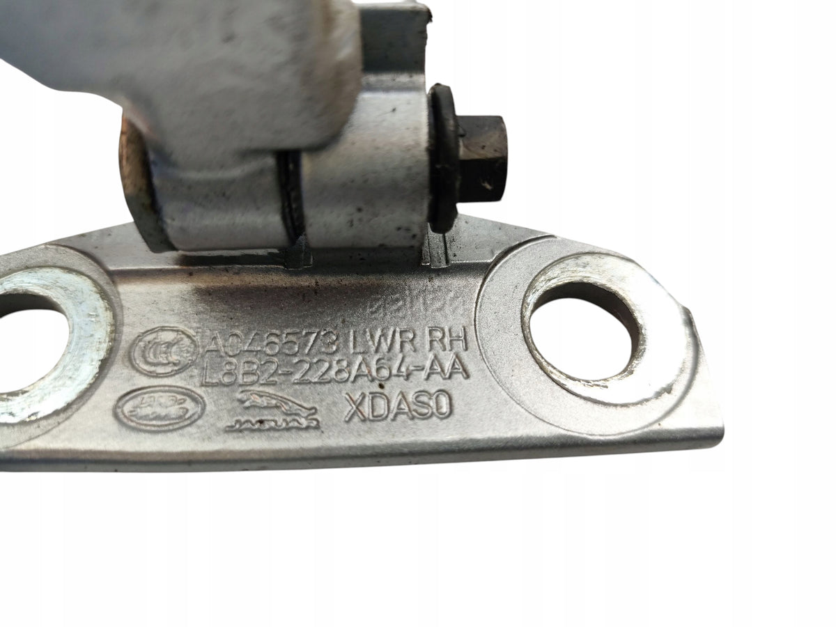 DOOR HINGE RIGHT REAR LAND ROVER DEFENDER II L663 L8B2-22800-AA